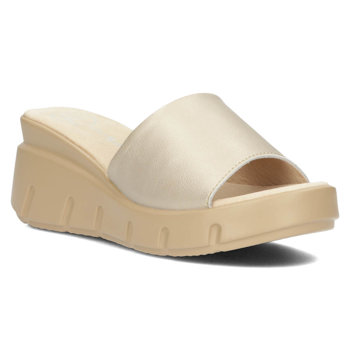 Leather flip-flops Filippo DK4454/23 GO gold