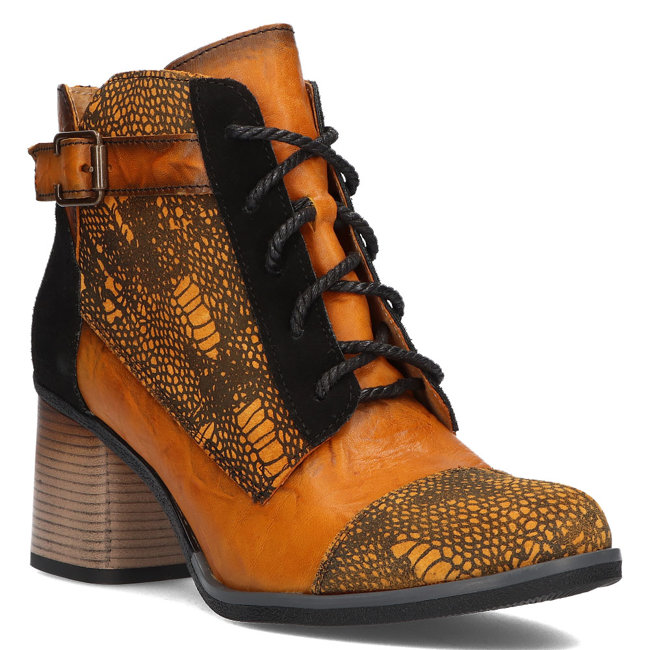 Leather ankle boots Filippo 05071 orange