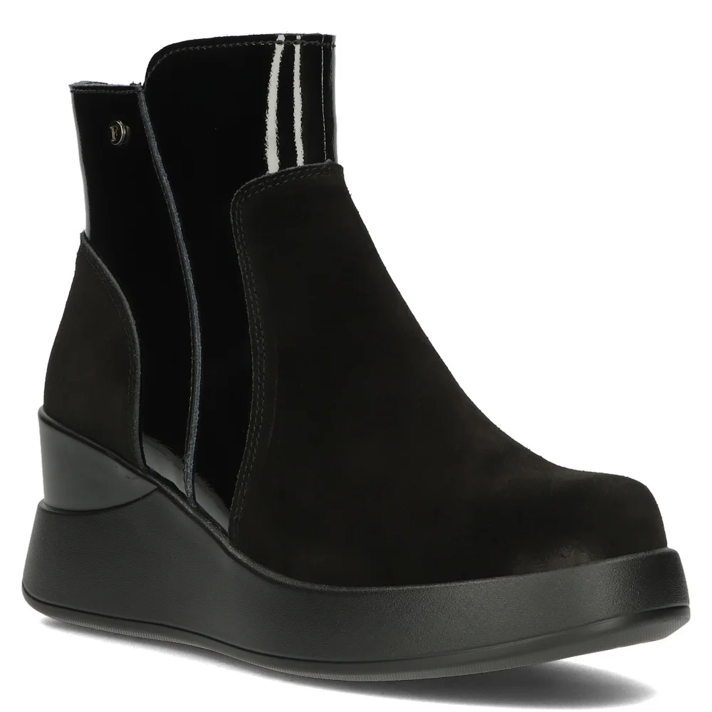 Leather ankle boots Filippo DBT4746/23 BK SU black