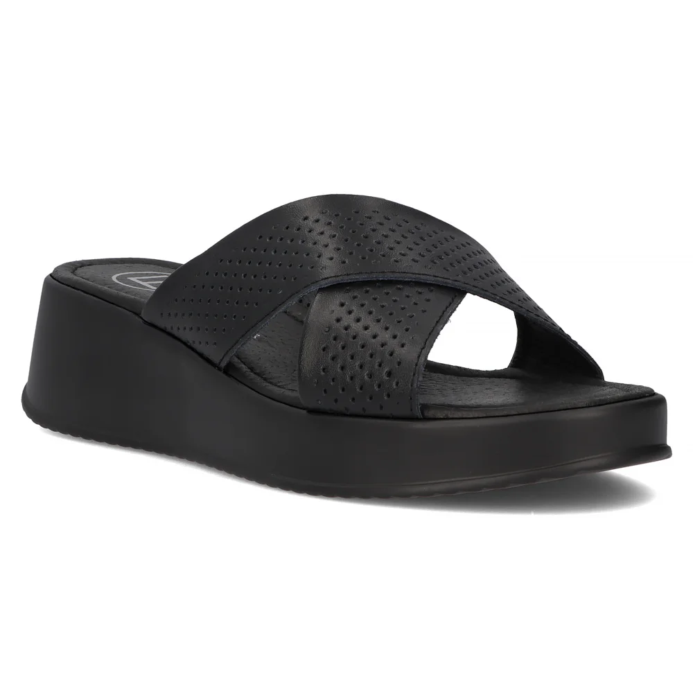 Leather flip-flops Filippo DK6066/24 BK black