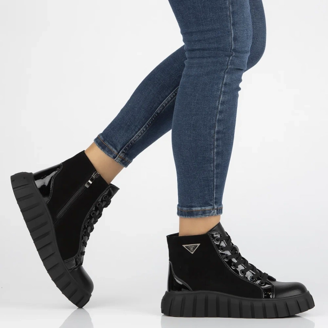 Leather ankle boots Filippo DBT6313/24 BK black