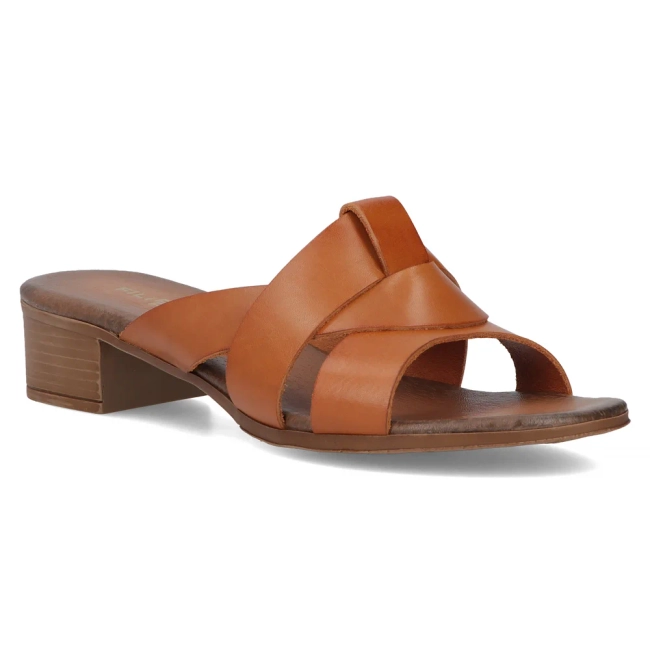 Leather flip-flops Filippo 40236 brown