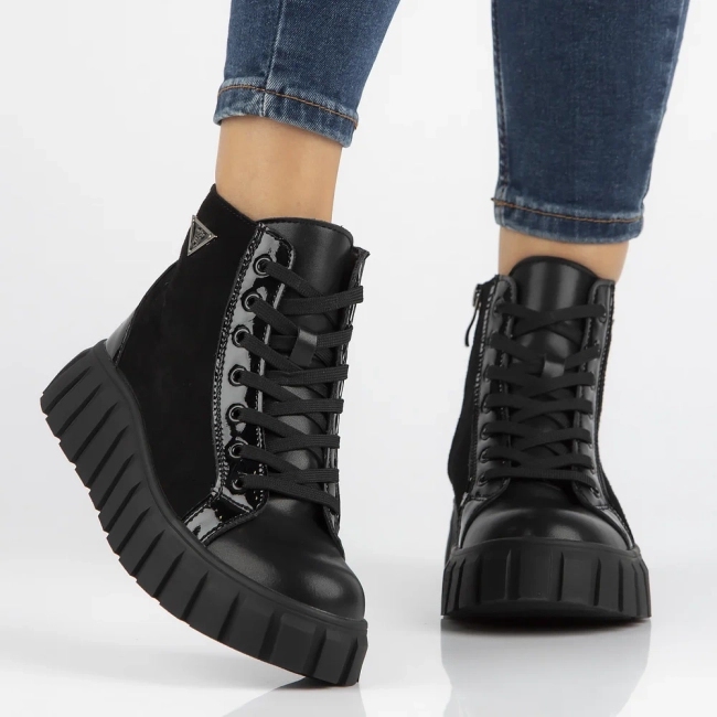 Leather ankle boots Filippo DBT6313/24 BK black